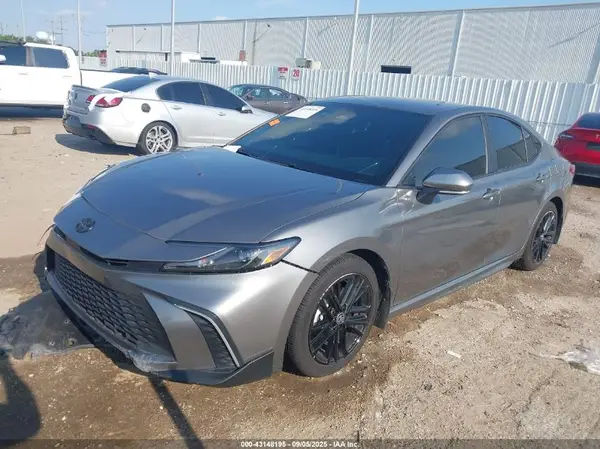 4T1DAACK4SU505113 2025 TOYOTA CAMRY - Image 2