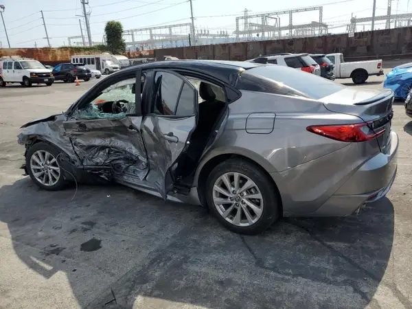 4T1DAACK4SU505645 2025 TOYOTA CAMRY - Image 2