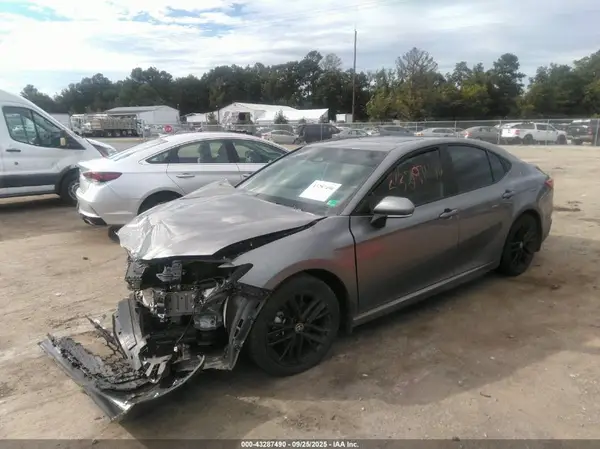 4T1DAACK4SU506651 2025 TOYOTA CAMRY - Image 2