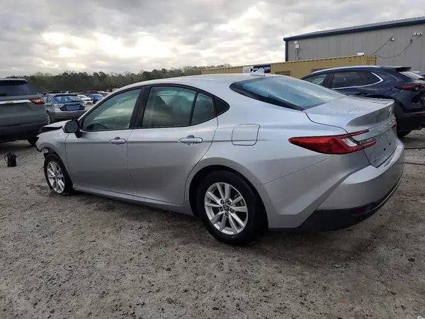 4T1DAACK4SU509842 2025 TOYOTA CAMRY - Image 2