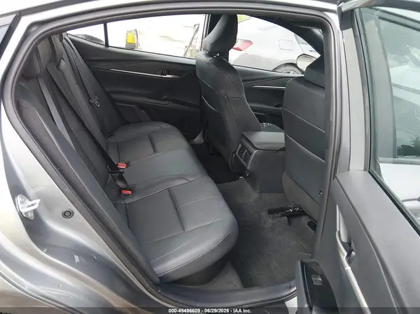 4T1DAACK4SU510859 2025 TOYOTA CAMRY - Image 8