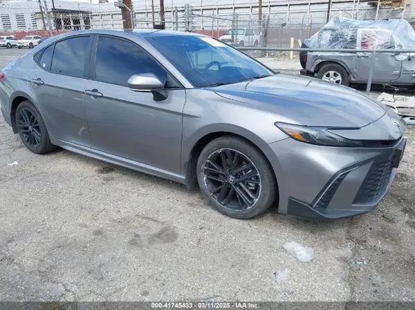 4T1DAACK4SU511350 2025 TOYOTA CAMRY - Image 1