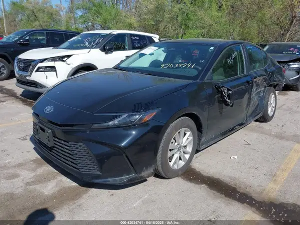 4T1DAACK4SU513633 2025 TOYOTA CAMRY - Image 2