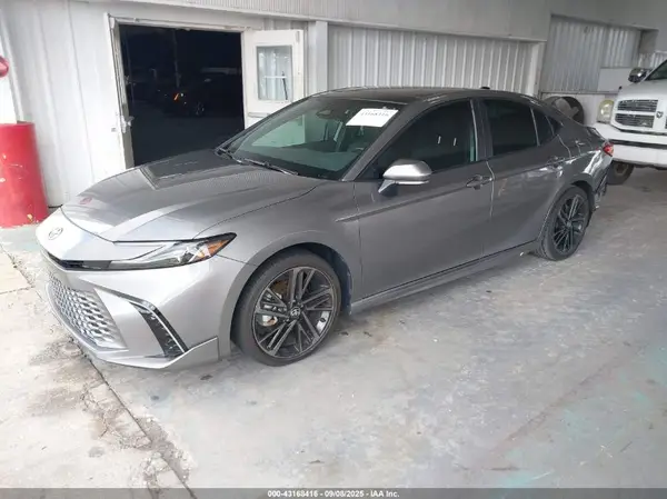 4T1DAACK4SU513664 2025 TOYOTA CAMRY - Image 2