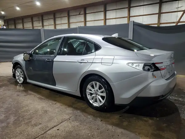4T1DAACK4SU513843 2025 TOYOTA CAMRY - Image 2
