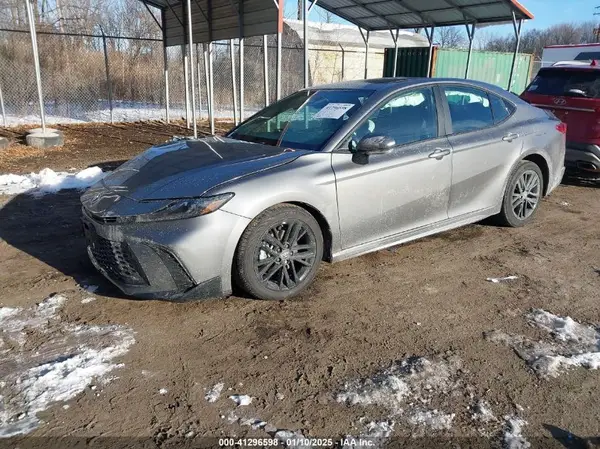 4T1DAACK4SU514653 2025 TOYOTA CAMRY - Image 2