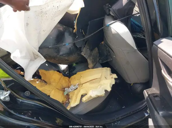 4T1DAACK4SU515074 2025 TOYOTA CAMRY - Image 8