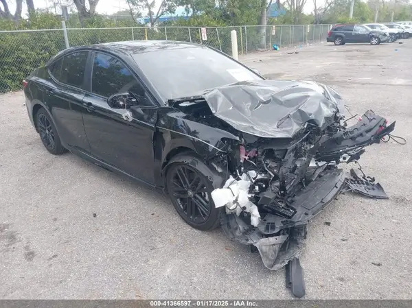 4T1DAACK4SU515382 2025 TOYOTA CAMRY - Image 1