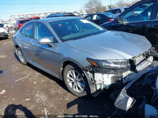 4T1DAACK4SU517617 2025 TOYOTA CAMRY - Image 1