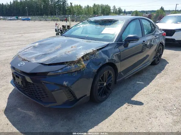 4T1DAACK4SU518976 2025 TOYOTA CAMRY - Image 2