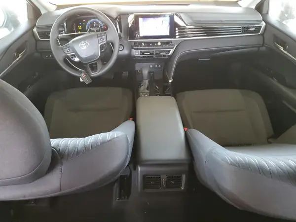 4T1DAACK4SU519657 2025 TOYOTA CAMRY - Image 8