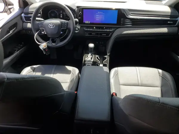 4T1DAACK4SU520274 2025 TOYOTA CAMRY - Image 8