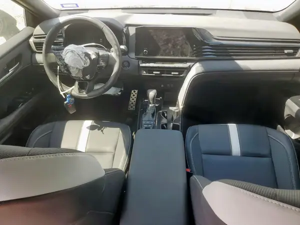 4T1DAACK4SU525555 2025 TOYOTA CAMRY - Image 8