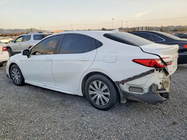 4T1DAACK4SU525720 2025 TOYOTA CAMRY - Image 2