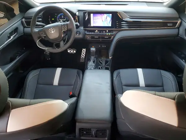 4T1DAACK4SU525720 2025 TOYOTA CAMRY - Image 8