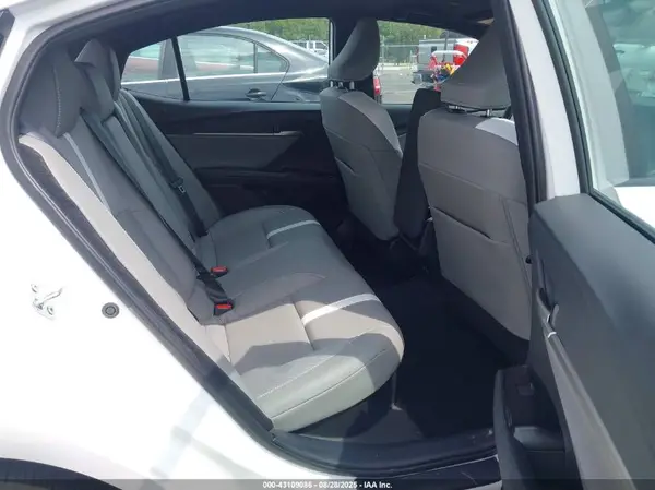 4T1DAACK4SU526642 2025 TOYOTA CAMRY - Image 8