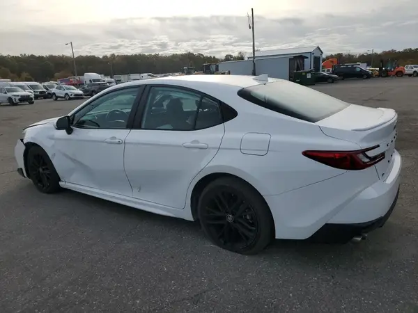 4T1DAACK4SU526656 2025 TOYOTA CAMRY - Image 2