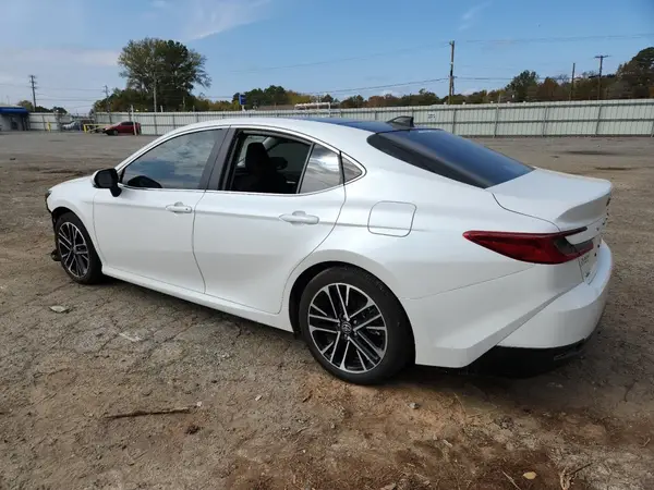 4T1DAACK4SU526852 2025 TOYOTA CAMRY - Image 2
