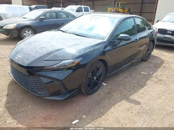 4T1DAACK4SU526897 2025 TOYOTA CAMRY - Image 2