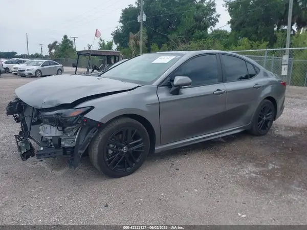 4T1DAACK4SU530349 2025 TOYOTA CAMRY - Image 2