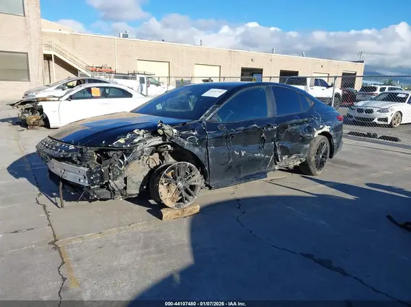 4T1DAACK4SU532439 2025 TOYOTA CAMRY - Image 2