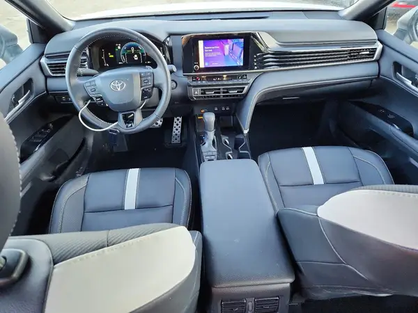 4T1DAACK4SU536345 2025 TOYOTA CAMRY - Image 8
