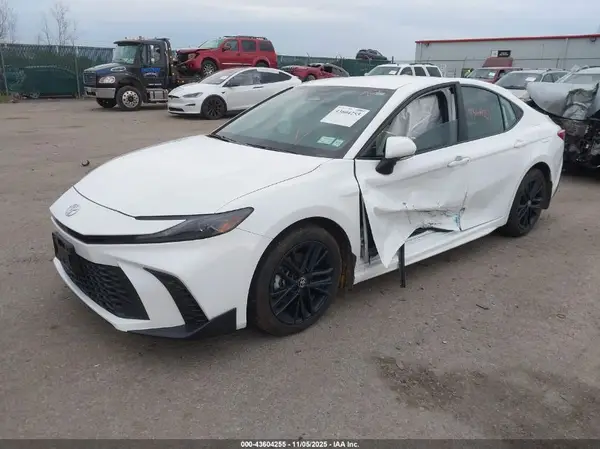 4T1DAACK4SU539424 2025 TOYOTA CAMRY - Image 2
