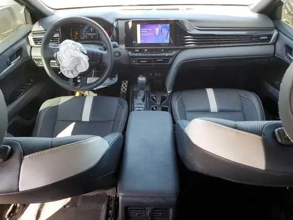 4T1DAACK4SU544283 2025 TOYOTA CAMRY - Image 8