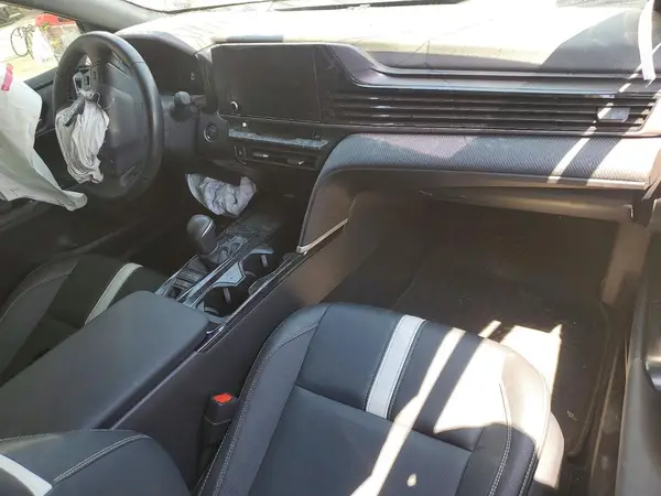 4T1DAACK4SU546597 2025 TOYOTA CAMRY - Image 8