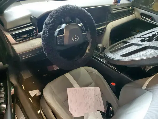 4T1DAACK4SU549421 2025 TOYOTA CAMRY - Image 8