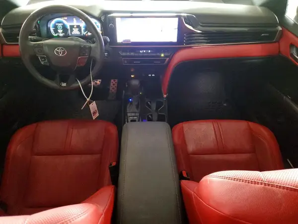 4T1DAACK4SU551718 2025 TOYOTA CAMRY - Image 8