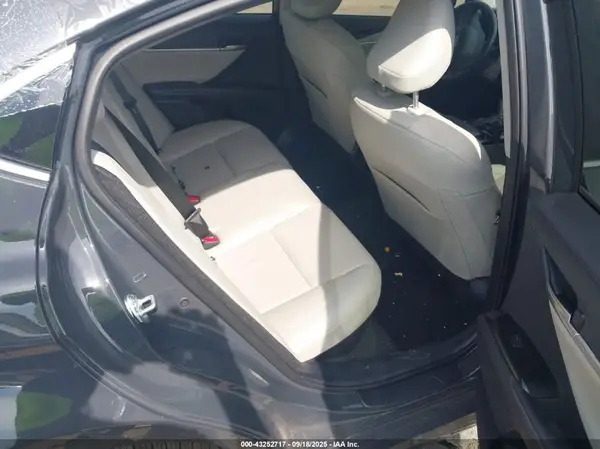 4T1DAACK4SU555395 2025 TOYOTA CAMRY - Image 8