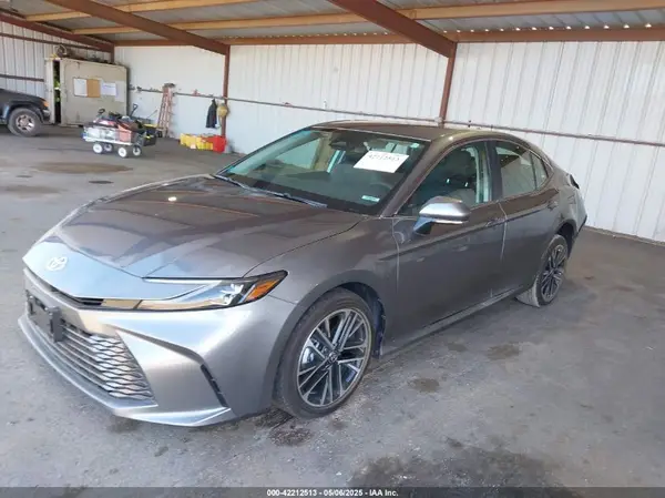 4T1DAACK4SU555705 2025 TOYOTA CAMRY - Image 2