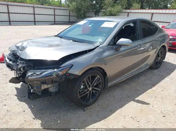 4T1DAACK4SU558989 2025 TOYOTA CAMRY - Image 2