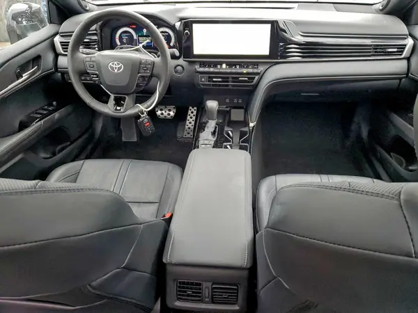 4T1DAACK4SU560709 2025 TOYOTA CAMRY - Image 8