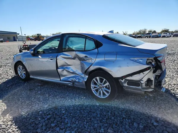 4T1DAACK4SU562878 2025 TOYOTA CAMRY - Image 2