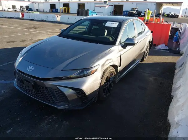 4T1DAACK4SU565652 2025 TOYOTA CAMRY - Image 2