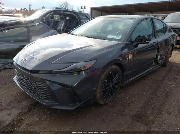 4T1DAACK4SU573735 2025 TOYOTA CAMRY - Image 2