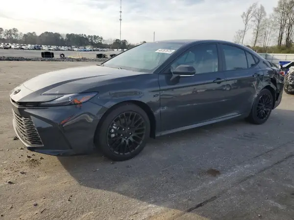 4T1DAACK4SU575775 2025 TOYOTA CAMRY - Image 1