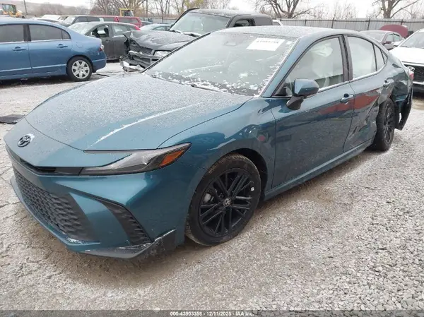 4T1DAACK4SU579017 2025 TOYOTA CAMRY - Image 2