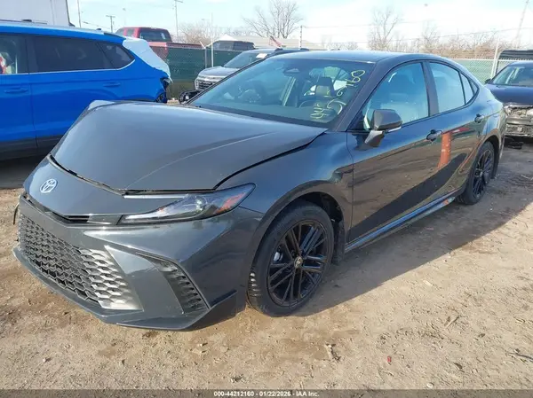 4T1DAACK4SU582855 2025 TOYOTA CAMRY - Image 2