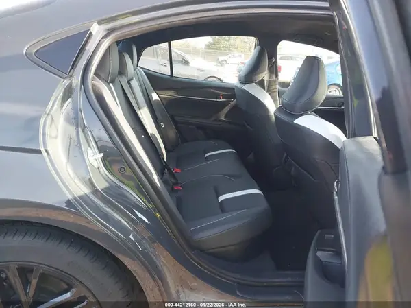 4T1DAACK4SU582855 2025 TOYOTA CAMRY - Image 8