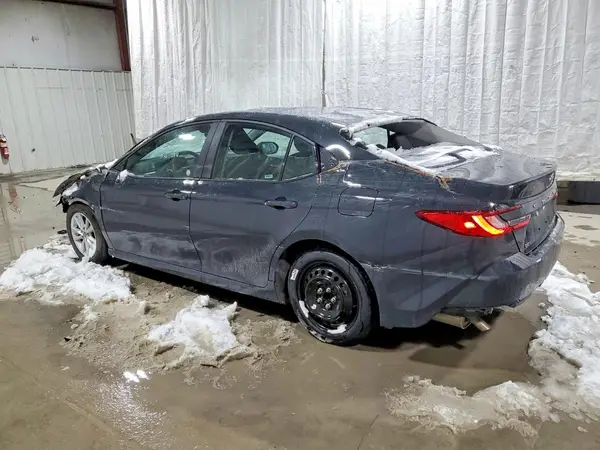 4T1DAACK4SU586324 2025 TOYOTA CAMRY - Image 2