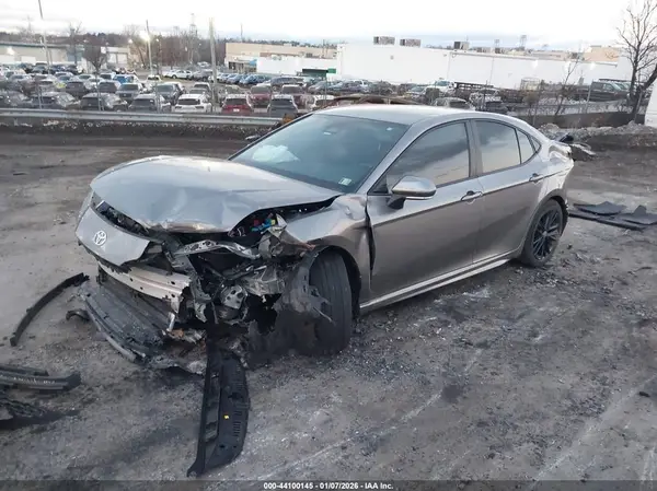 4T1DAACK4SU587697 2025 TOYOTA CAMRY - Image 2