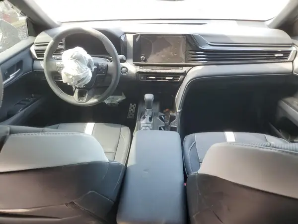 4T1DAACK4SU588882 2025 TOYOTA CAMRY - Image 8