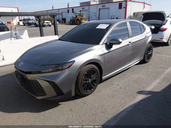 4T1DAACK4SU591118 2025 TOYOTA CAMRY - Image 2