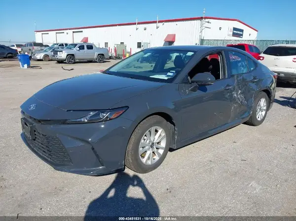 4T1DAACK4SU593127 2025 TOYOTA CAMRY - Image 2