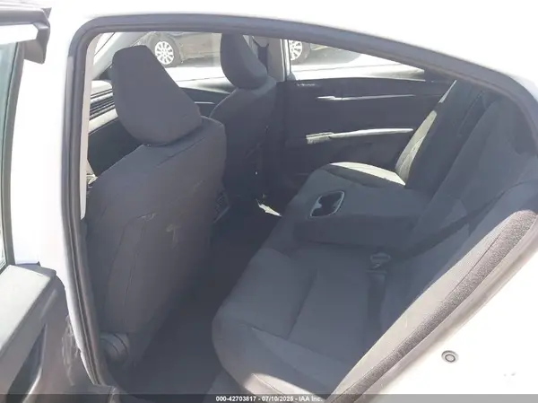 4T1DAACK4SU594228 2025 TOYOTA CAMRY - Image 8