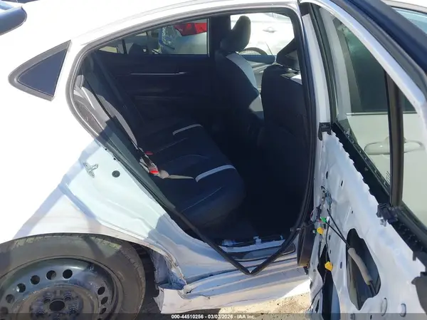 4T1DAACK4SU604630 2025 TOYOTA CAMRY - Image 8