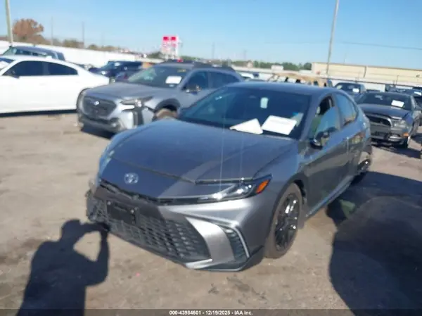 4T1DAACK4SU604949 2025 TOYOTA CAMRY - Image 2